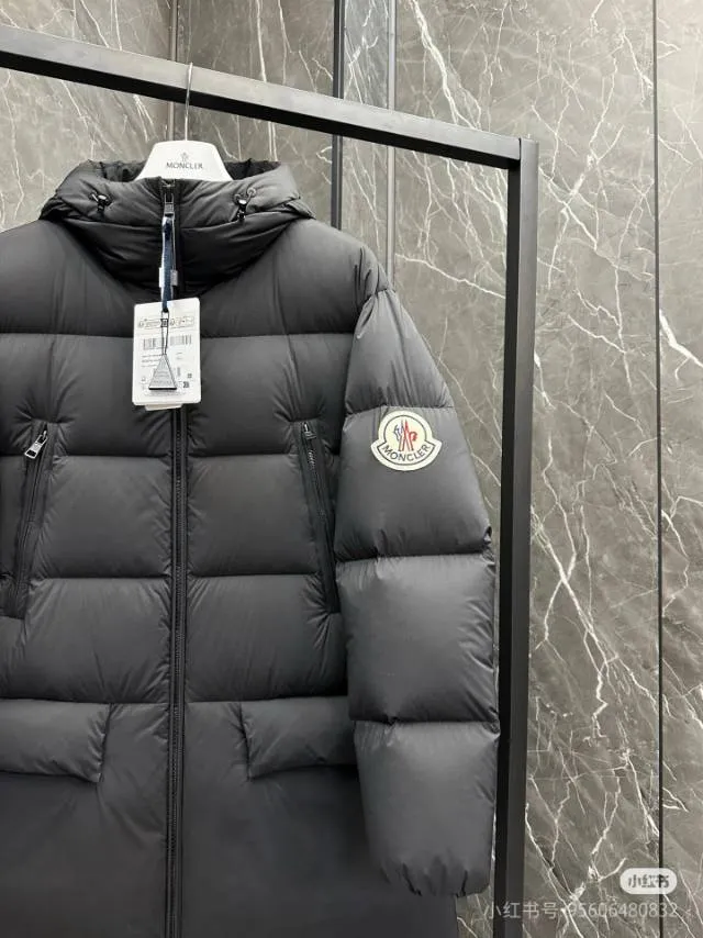 Moncler. Bosona Black 1234